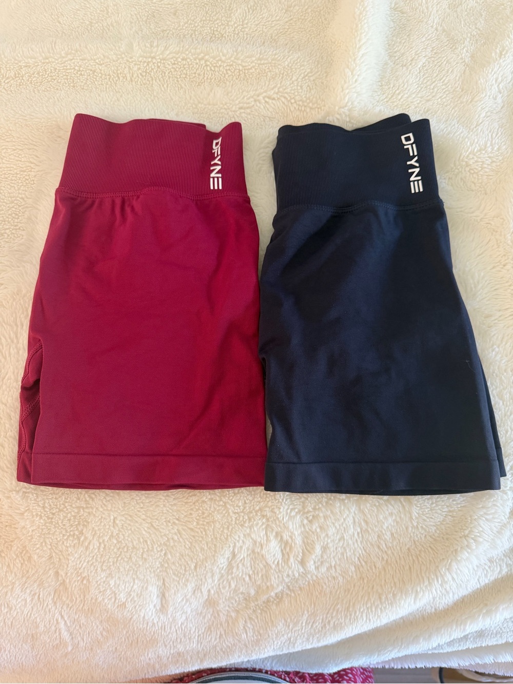 DFYNE Athletic Shorts - Burgundy & Navy